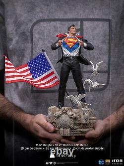 Iron Studios DC Comics Clark Kent Superman Deluxe Art Scale 1/10 Statue